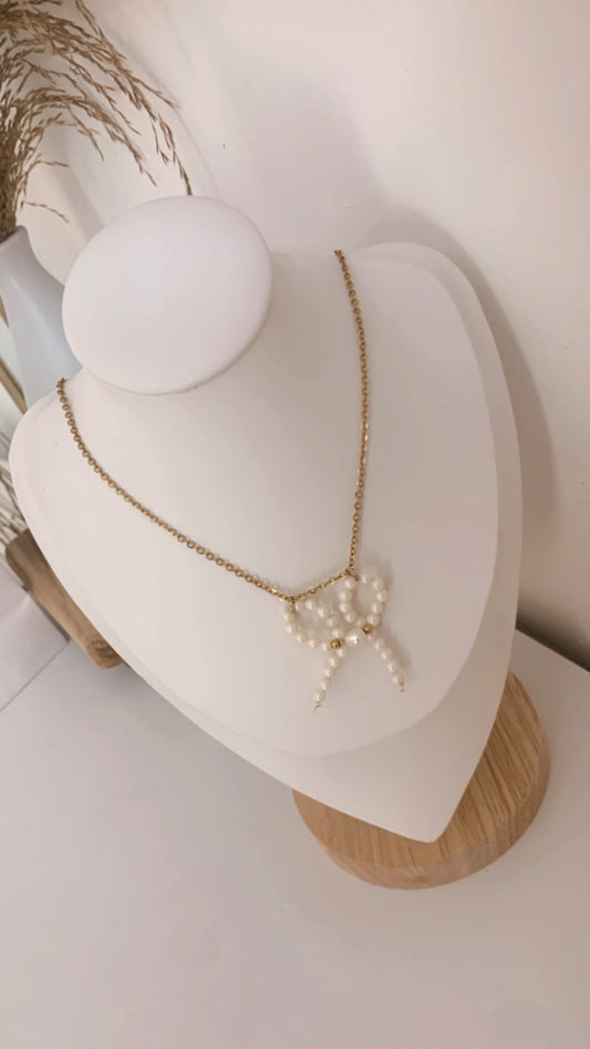 Pretty Coquette Necklace